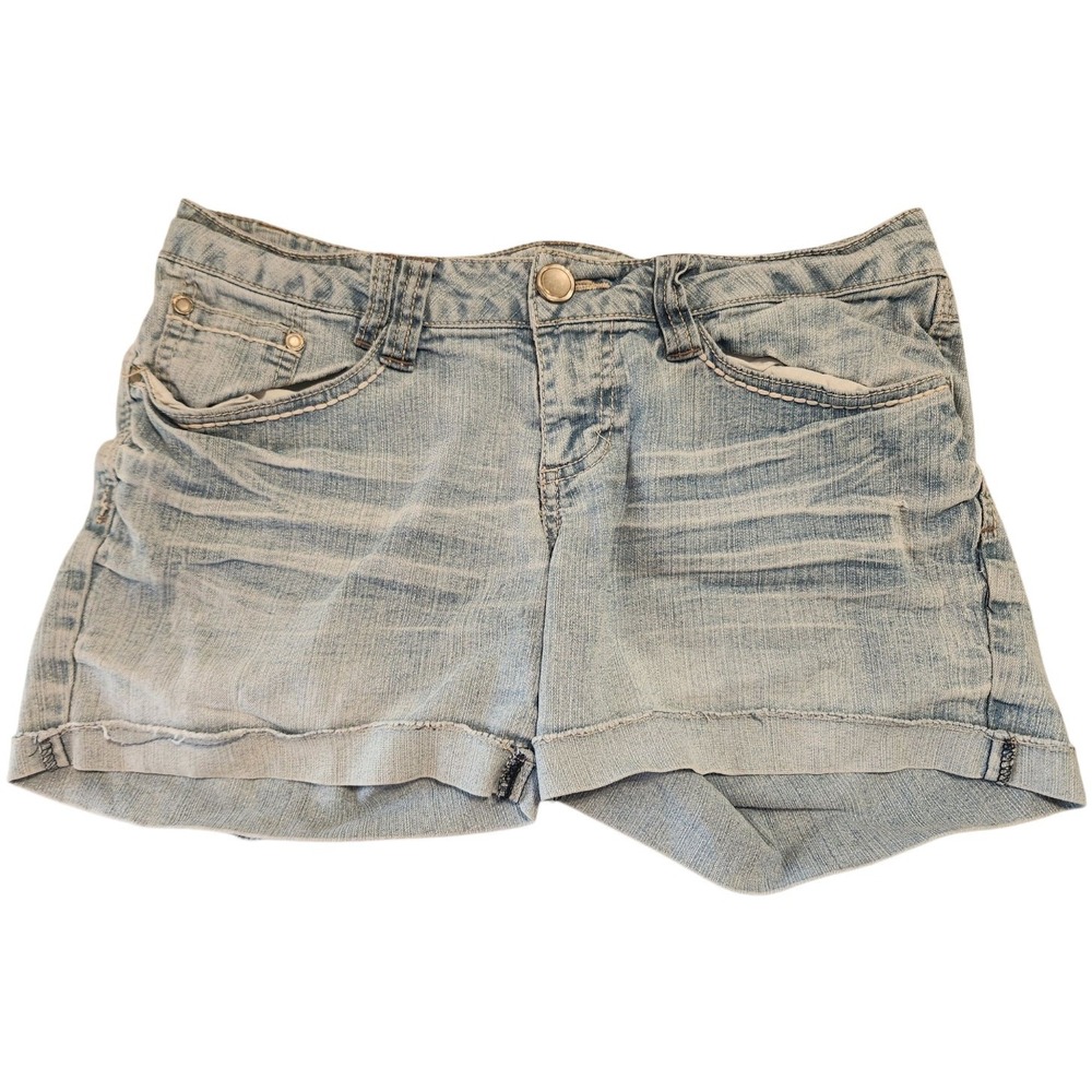 Mudd Junior Light Wash Low Rise Denim Shorts Crochet Lace Back Pockets Size 9